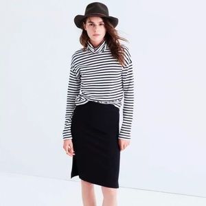 Madewell ✦ Black Side-Slit Pencil Skirt ✦ EUC